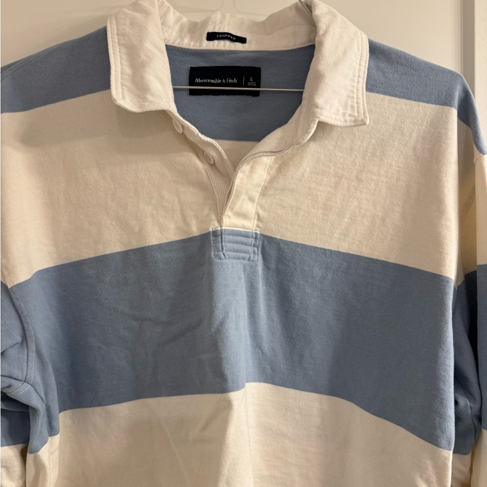 Abercrombie & Fitch striped blue long sleeve shirt size large.
